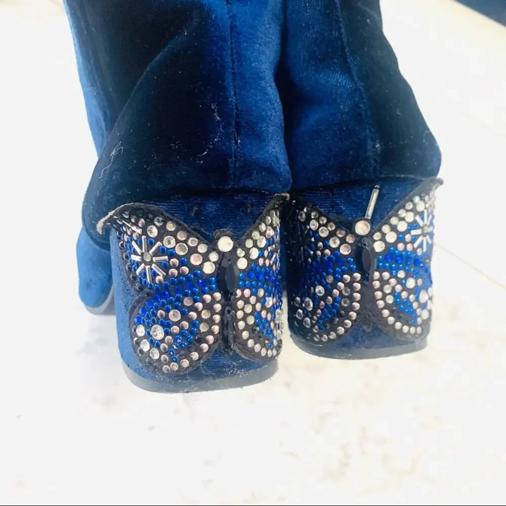 Libby Edelman womens Butterfly Blue Velour Heel Booties size 7